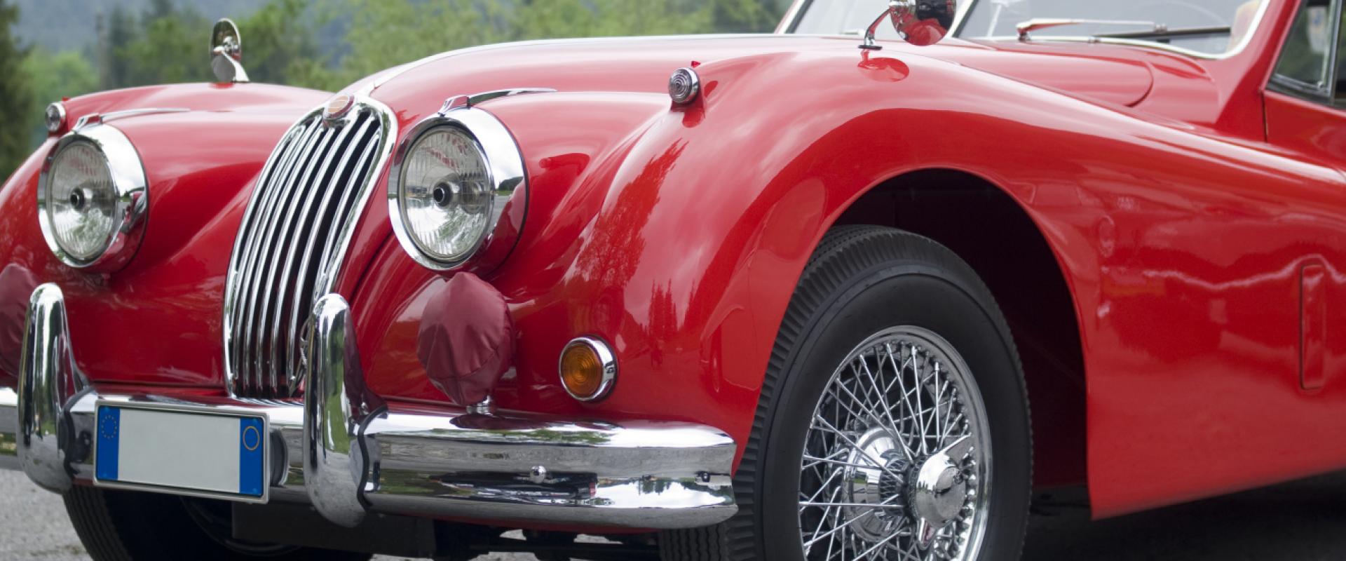 Tasting tour in vintage car Tasting tour in vintage car