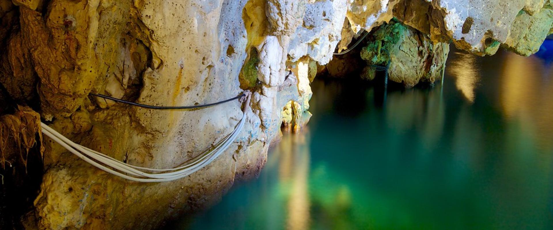 grotta dello smeraldo grotta dello smeraldo