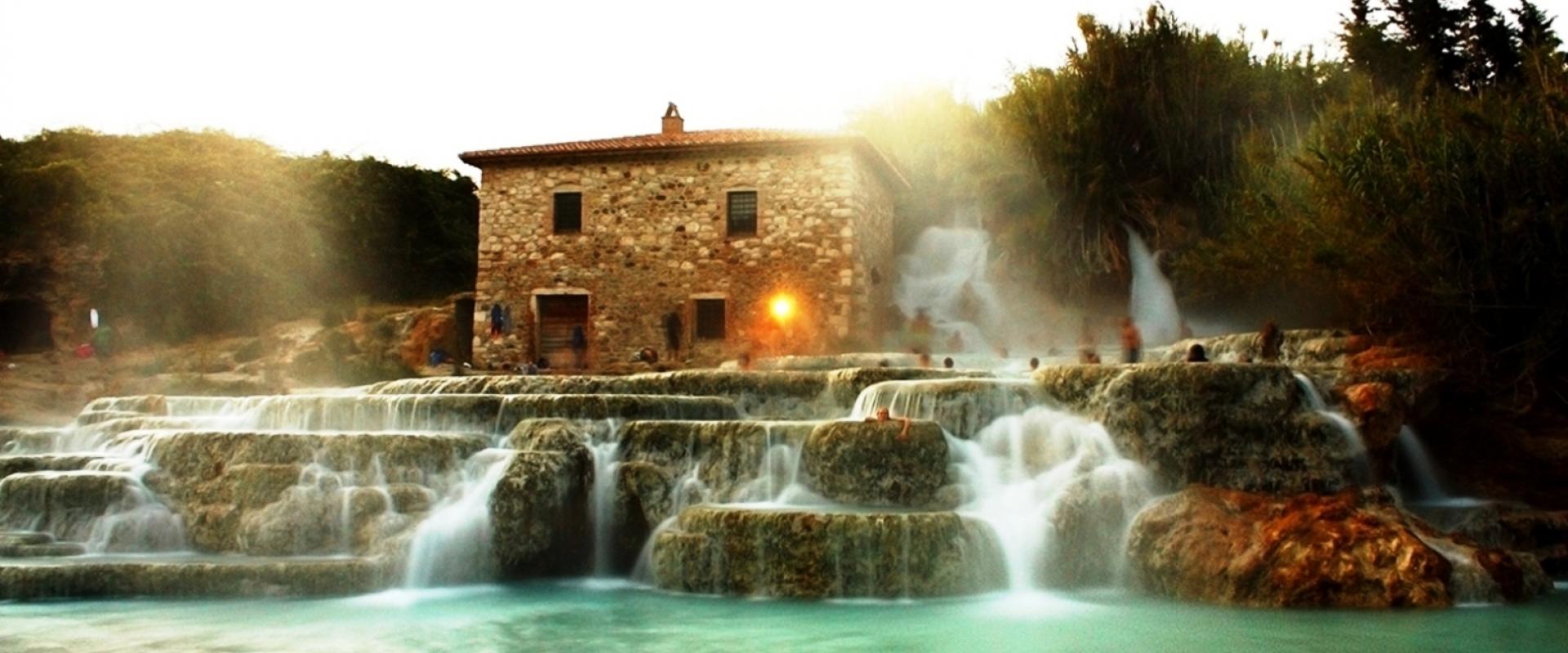 saturnia tour from rome