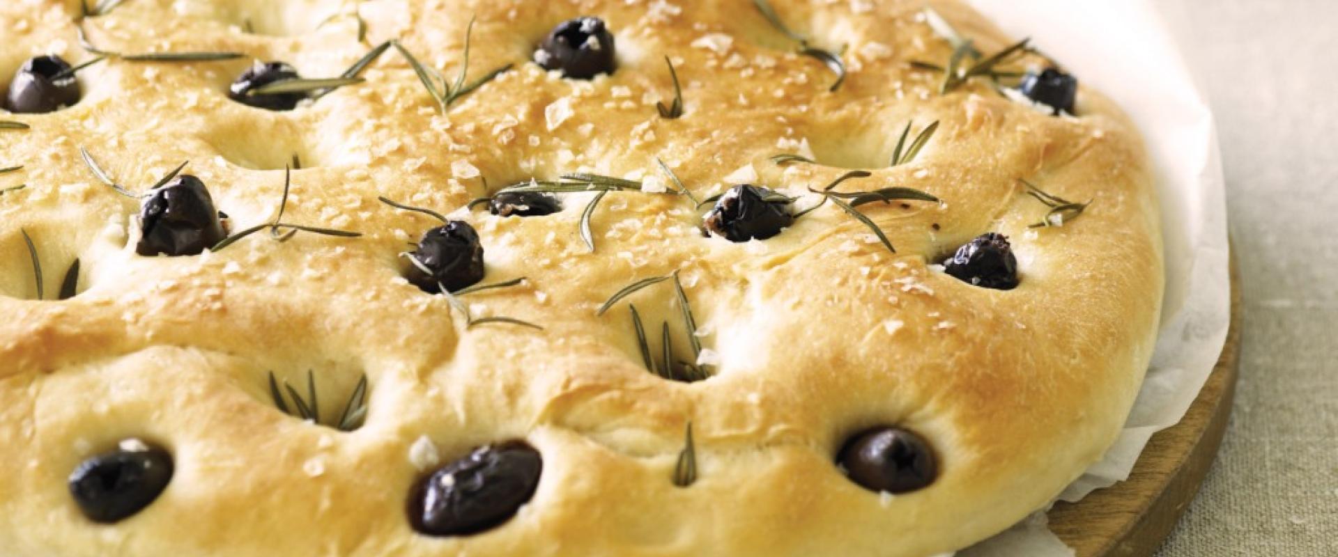 tasting of wine and typical "focaccia" in Liguria