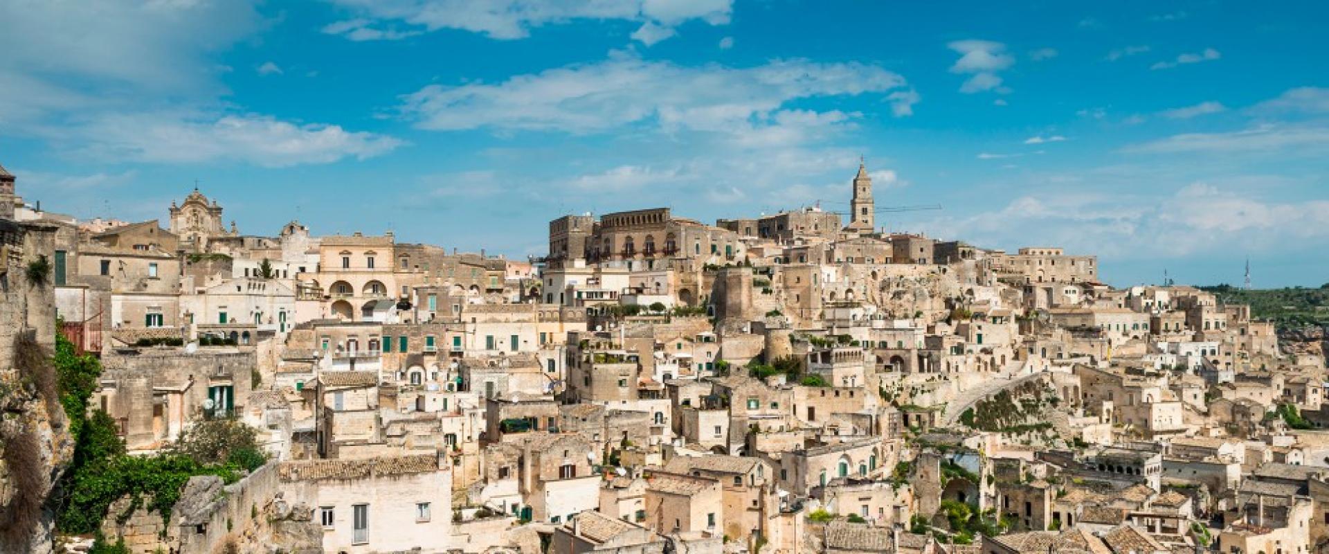 Visit of Bernalda and the Ammicc Palace in Matera area
