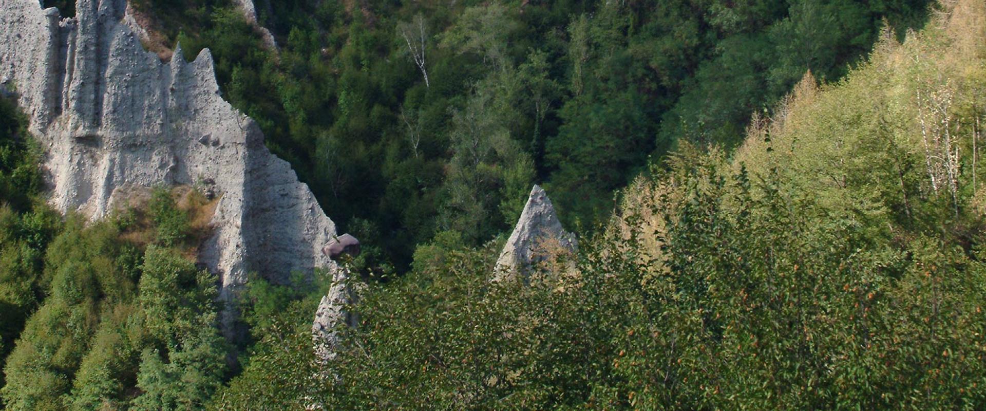 piramidi di zone Excursion in Piramidi di Zone Reserve