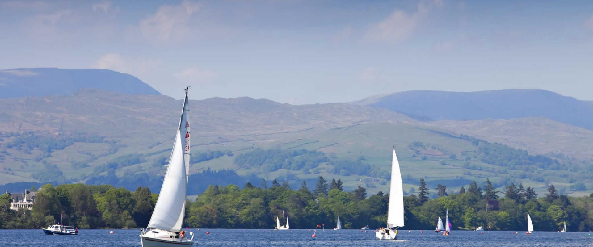 sailing lesson on trasimeno lake