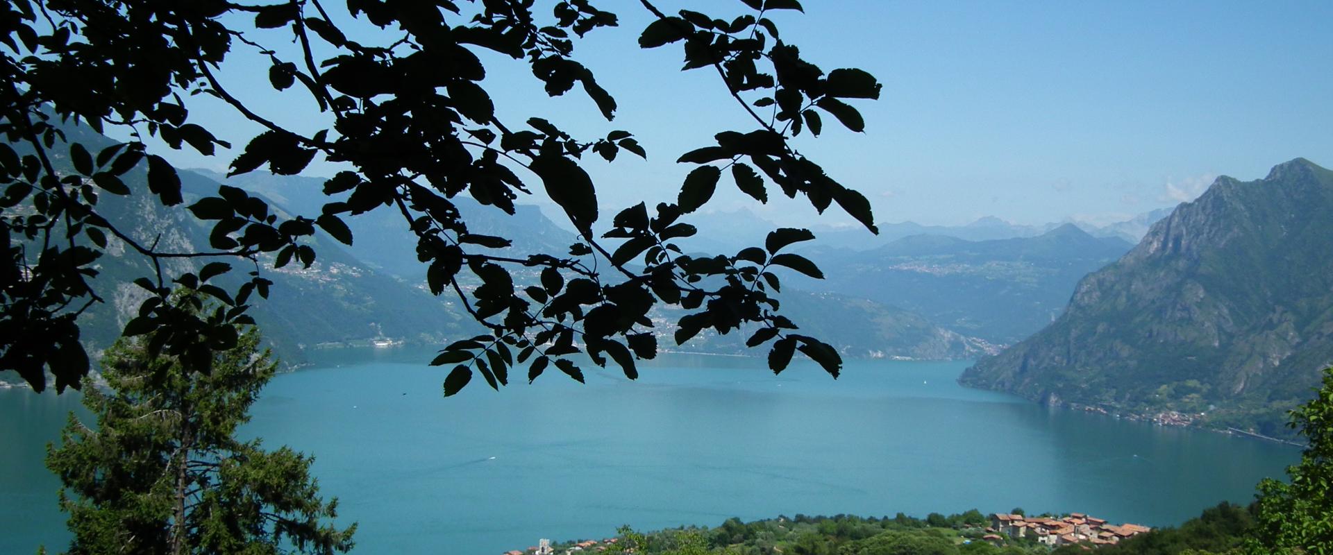 trekking experience on Mmonte Isola