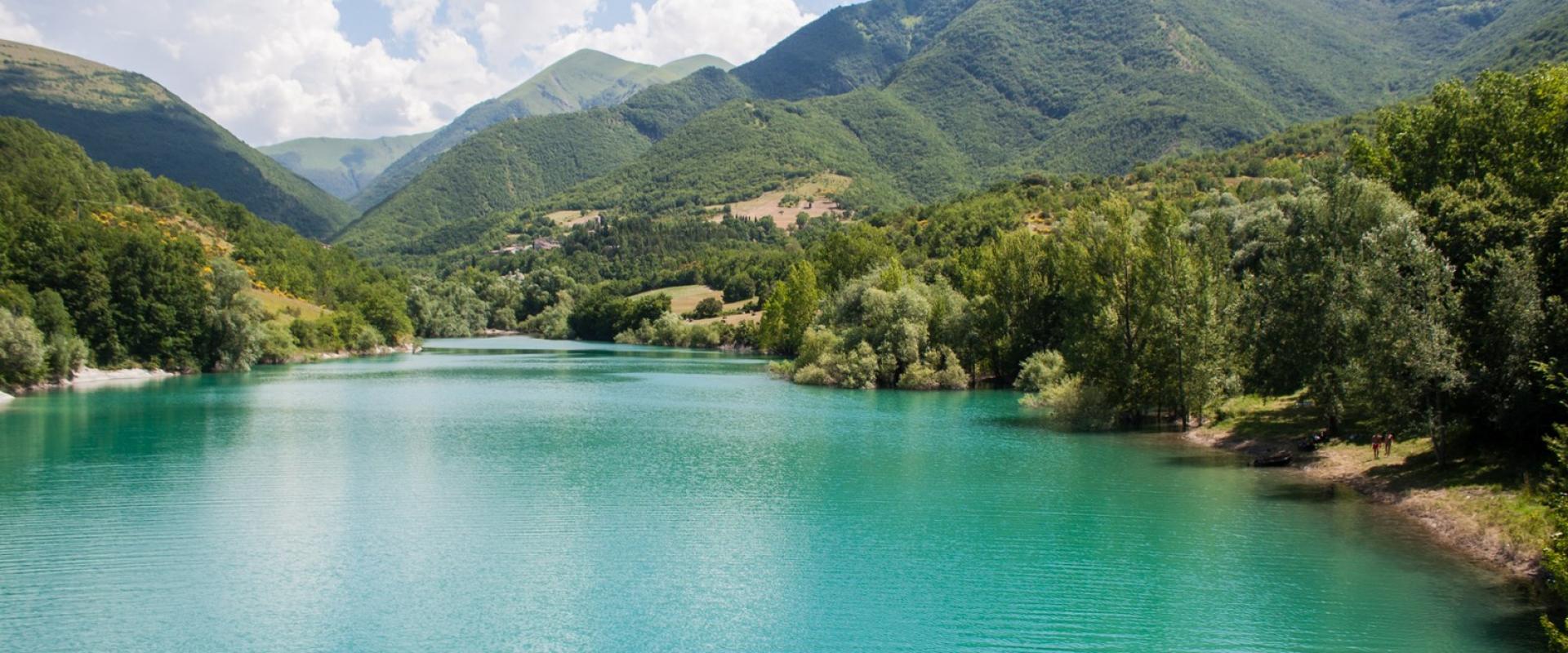 Fiastra Lake boat excursion Fiastra Lake