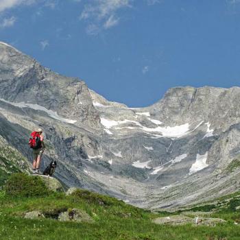 Trekking in Val Genova