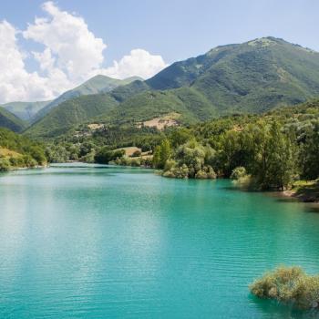 boat excursion Fiastra Lake